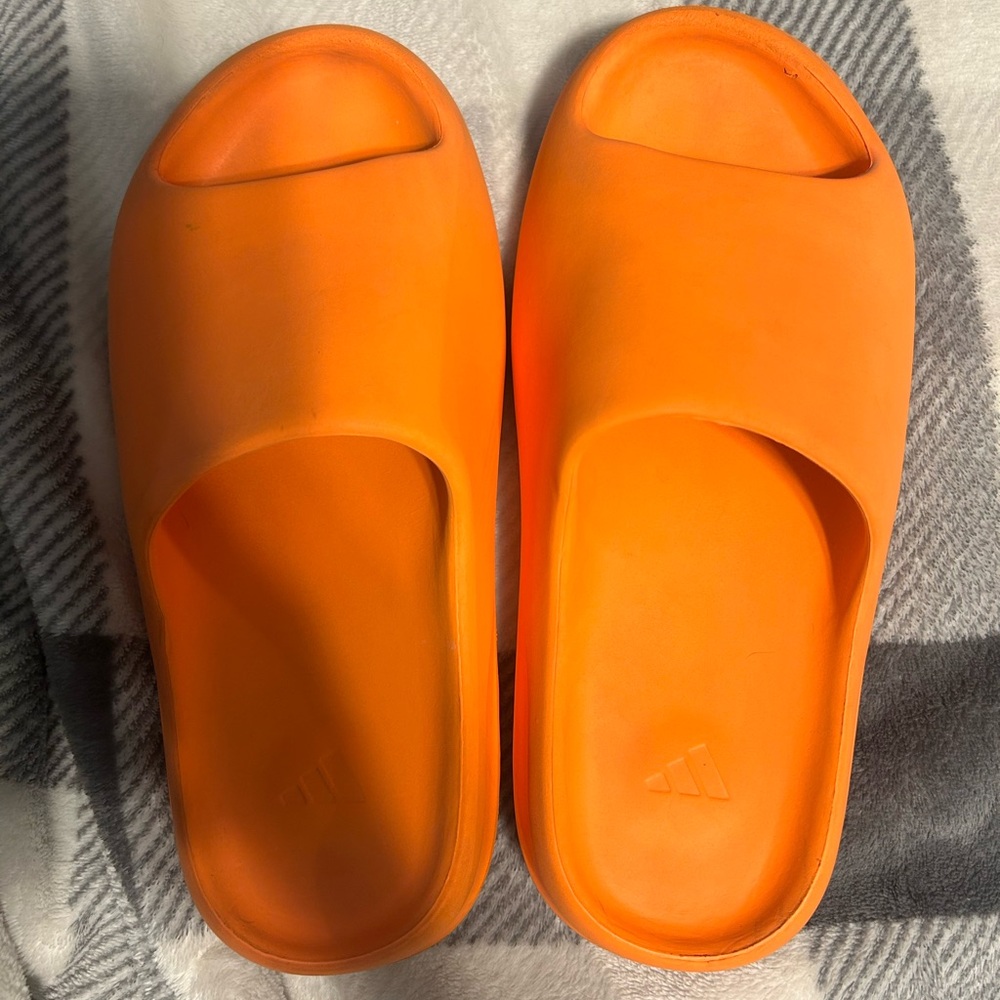 Orange Yeezy Slides 8.5 Women’s